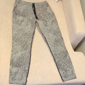 Lululemon Black And White Patterned Pants